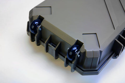 SRC Waterproof Wheeled Hard Gun Case Medium RG